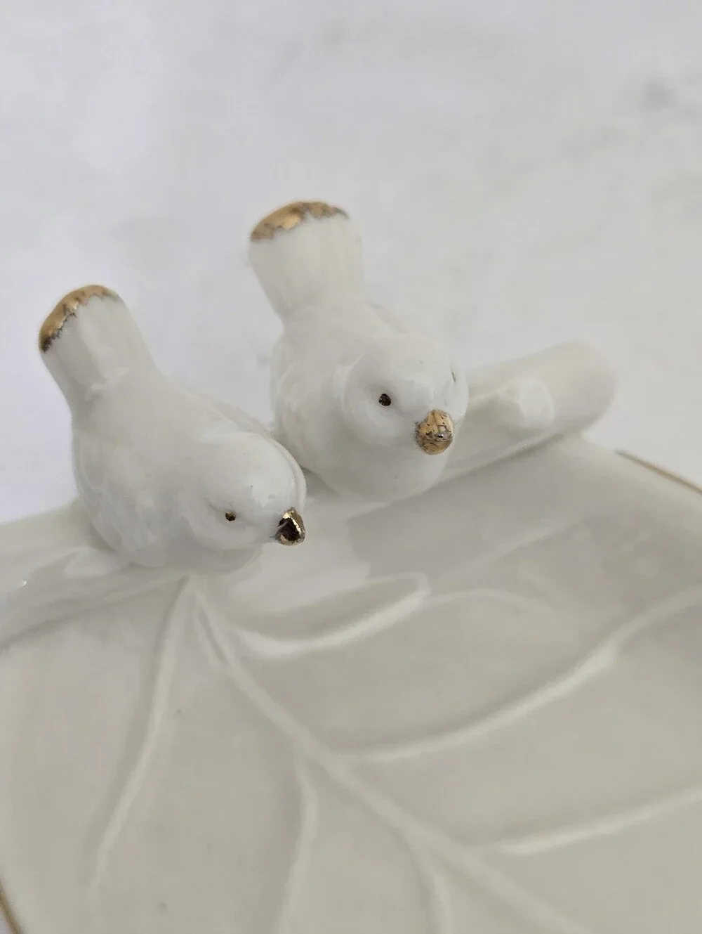 vintage PIER 1 imports Trinket Tray Two Birds Porcelin White Gold Trim
